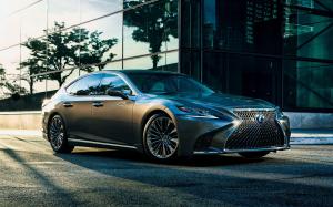Lexus LS500h 2017 года (JP)